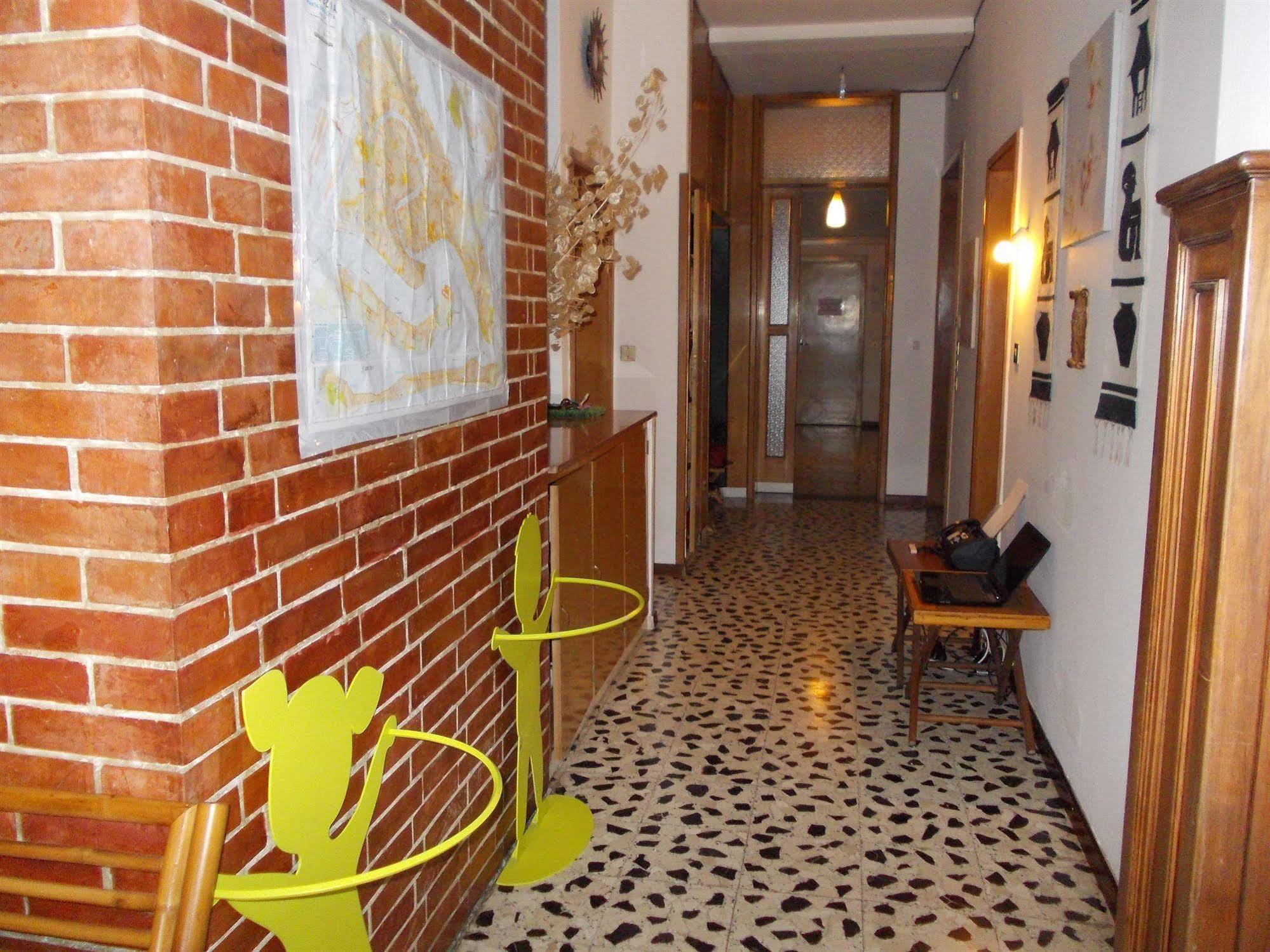 Big Brother Bed & Rooms Treviso Eksteriør billede