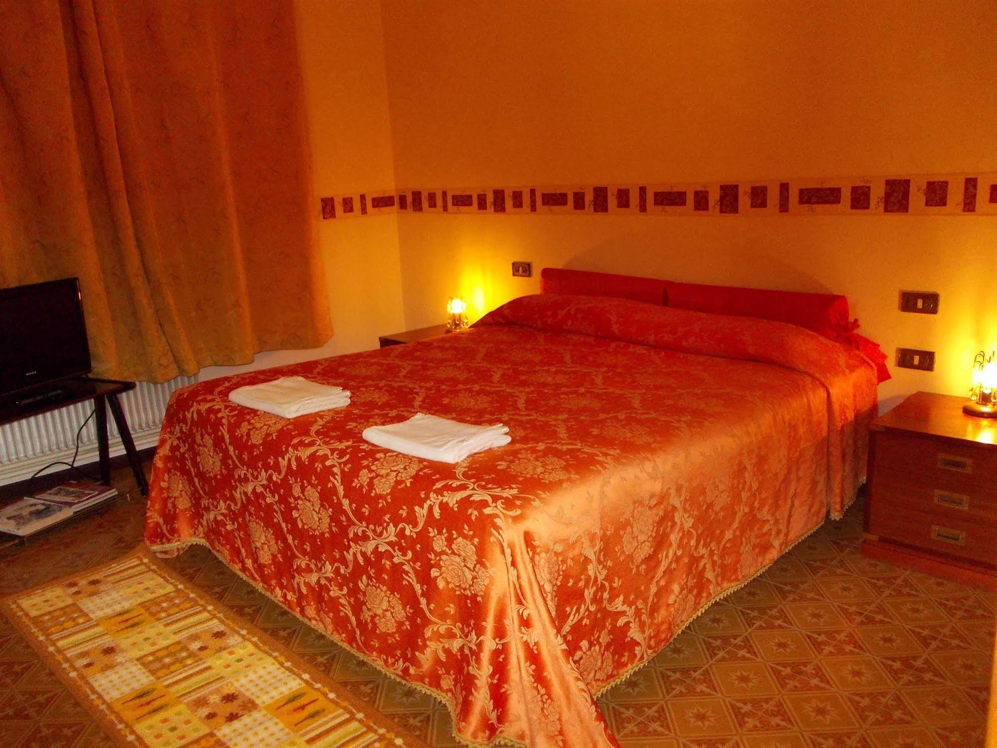 Big Brother Bed & Rooms Treviso Eksteriør billede