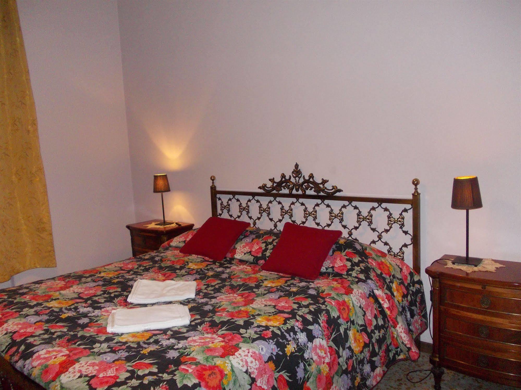 Big Brother Bed & Rooms Treviso Eksteriør billede